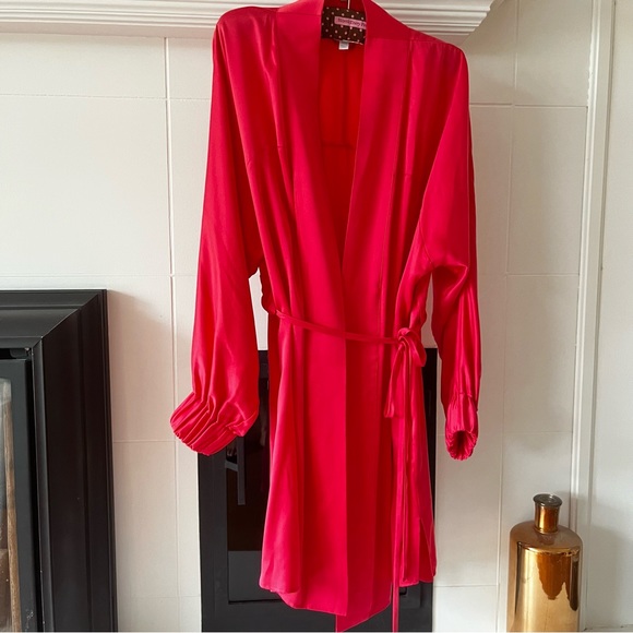 Lunya washable silk robe NWOT  XS/S - Picture 6 of 8